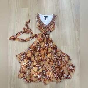 Signature by Robbie Bee lemon print dress with matching scarf/belt Size: 6